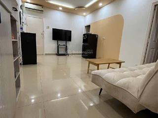 Hiếm chung cư bình thạnh ,giờ rất kiếm căn như vầy bán .
 65m2 2pn 2wc
có thang máy