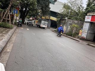 Bán đất tặng nhà c4, ngõ ô tô vào, cách 80m ra đường 1a, và 80m ra đường vũ lăng nối dài, xây vp