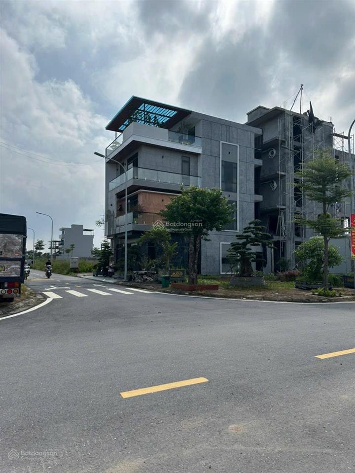 Đất đấu giá huỳnh cung, tam hiệp, giáp tây nam linh đàm, đường phan trọng tuệ, thanh trì