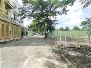 Cần bán 6x14m đất trục chính kdc ven sông nguyễn bình