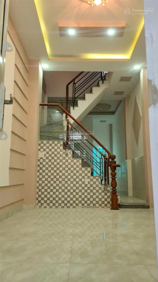 Nhà đẹp, thoáng, mát * 4pn  3wc * hẻm xe hơi lê văn lương, phước kiển