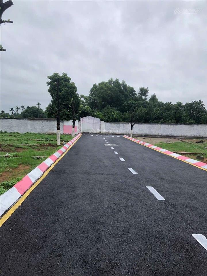 Siêu phẩm đất nền  vị trí vàng tại hòa lạc ngay gần ngã tư vai réo gần đhqg & ga metro 5