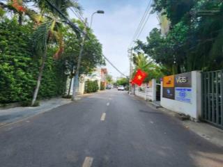 Bán lô đất góc 2 mặt tiền đường trần văn sắc, thảo điền vị trí đẹp chỉ 140tr/m2  0899 836 ***