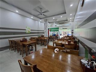 Bán nhà mặt phố cổ nhuế, bắc từ liêm 110m2 x mặt tiền 5.4m, giá 32 tỷ