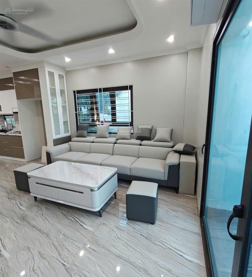 Bán nhà đẹp thạch bàn cổ linh, 40m², 6 tầng thang máy, ô tô vào nhà, gần aeon, giá 13,7tỷ