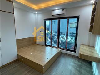 Chính chủ cho thuê toà mới xây ngay phố thái thịnh, 5p ra ngã tư sở, full đồ, ban công thoáng