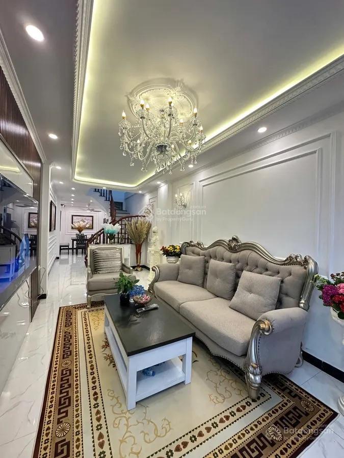 Bán nhà phố đàm quang trung dt 46m2 5 tầng 6 ngủ đầy đủ nội thất giá 8.3 tỷ