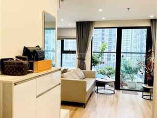 Bán căn hộ 2pn  2wc căn góc 63.5m2, giá 4.7 tỷ giá thật không ảo tại kđt vinhomes smart city
