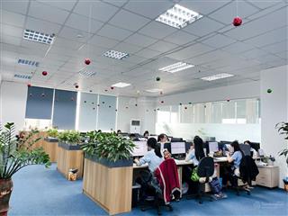 Cho thuê văn phòng tại 130 nguyễn đức cảnh, giá cực chất 39 triệu, 230m2, trang bị đầy đủ