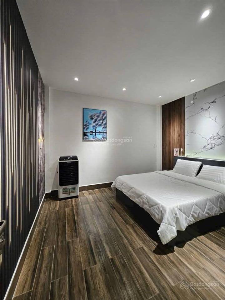 Siêu hiếm! đường láng, ngõ thông, sát phố, ô tô đỗ gần, nhà đẹp ở ngay, dt 43m2*5t. mt 4.5m