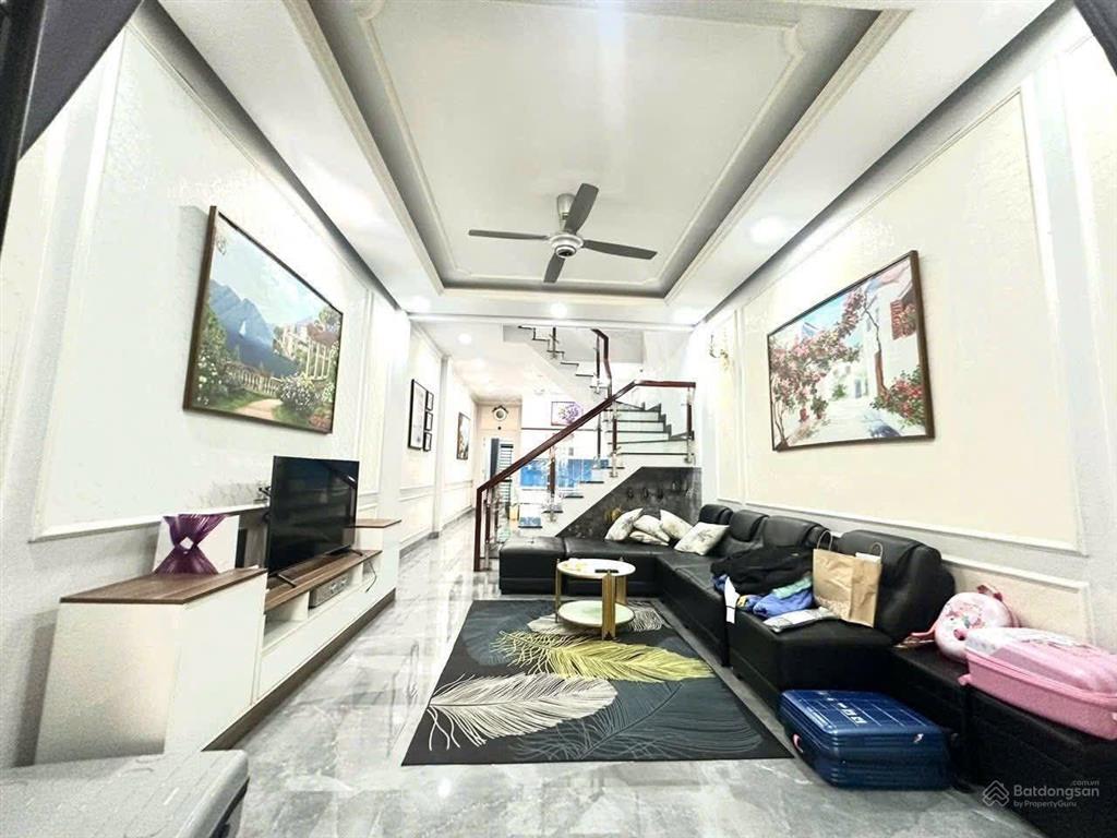 Siêu hiếm! phố yên lãng, nhà mới ở ngay, 2 thoáng vĩnh viễn, cách ô tô 20m, dt 40m2 * 5t