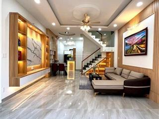 Bán nhanh! nhà riêng phố chùa bộc, ngõ thông, sát phố, 35m ô tô tránh, đẹp ở ngay, dt 40m2 * 5t