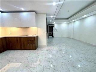 Bán căn 2pn tầng cao giá 4.5 tỷ chung cư homyland riveside