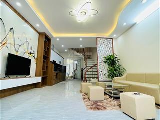 Nhà đẹp trung tâm hoàng mai ở ngay rộng rãi giá hợp lý