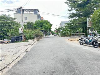 Bán đất tại thạnh lộc 19, quận 12, gần ngã tư ga, gần bệnh viện ,100m2, 1tỷ7, đầu tư kinh doanh.