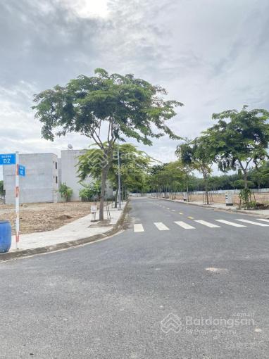 Bán đất d3, hòa lợi, bến cát, giá 1,25 tỷ, 100m2, dân cư sầm uất, thích hợp đầu tư, kinh doanh.