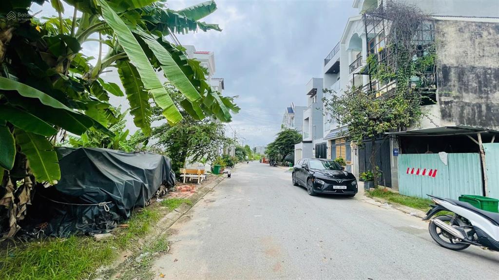 Bán đất gò cát, 1,95 tỷ, 100m2, tại q9, hcm, đường nhựa 7m, gần chợ, trường học, dân cư sầm uất.