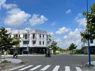 Bán gấp đất tại long trường, quận 9, 100m2, 1tỷ6, gần chợ, trường học, đường rộng 7m, đầu tư .