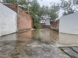 Tráng việtmê linhhà nội full thổ cư ,diện tích 43,8m ,mặt tiền 4,5m đường rộng 3,5m