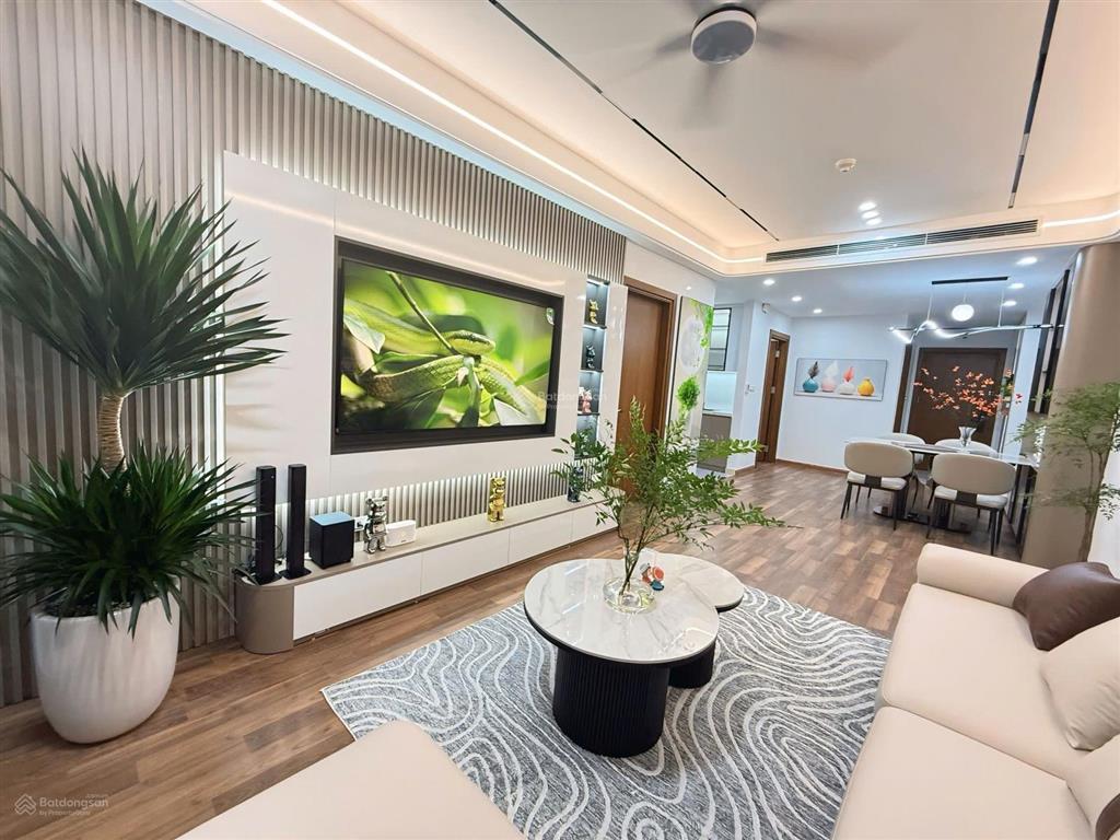 Không tìm đâu ra! chính chủ cần bán gấp căn 78m², 2pn goldmark city, giá cắt lỗ