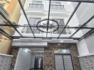 Nhà đã đẹp lại còn rộng nữa. kinh doanh spa hết ý mà giá lại rẻ.  ngay 0969 656 ***