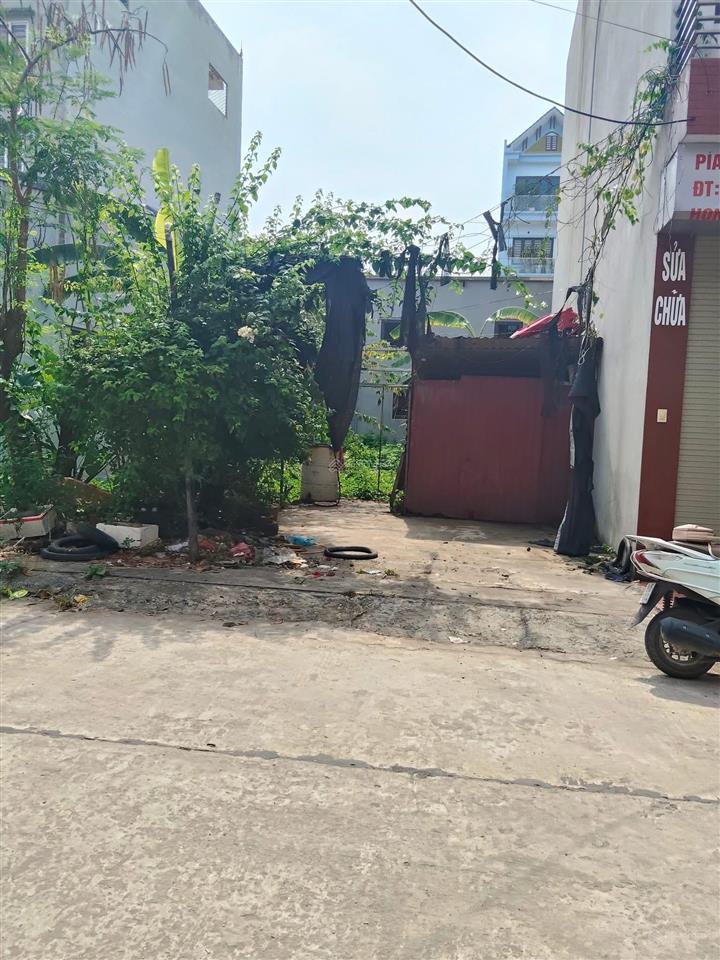 Đất phố ga thường tín kinh doanh sầm uất hiếm nhà bán. mrs trang 0969 656 ***