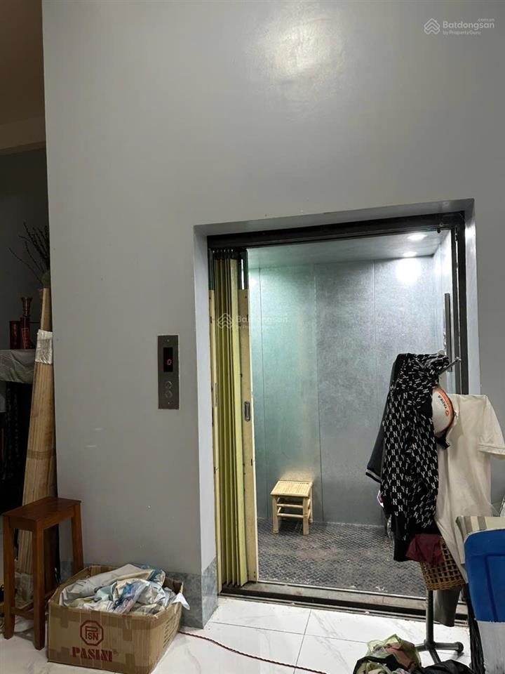 Chính chủ bán nhà mt 8m, 3 tầng, số 50 nguyễn đình chiểu, p1, tân an, la, có thang máy,18tỷ6, 160m2