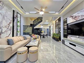 Bán gấp nhà đẹp tại đ. nguyễn thị minh khai, 68m2, dĩ an, ngay ngã tư chiêu liêu