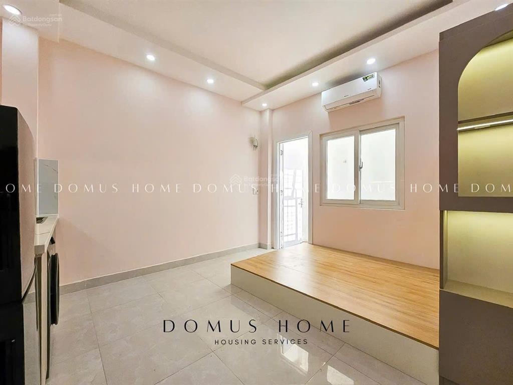 Studio fnt cao cấp ban công to riêng gần tdt  lotte  rmit  nttu cầu kênh tẻ dễ đi quận 4 quận 1