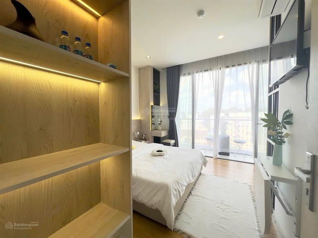 Chdv studio ban công, máy giặt riêng, mới 100% gần đh ufm, luật, ntt, quận 7