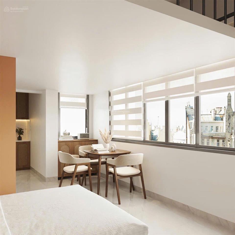 Cho thuê chdv fnt cao cấp gác cao mg riêng cửa sổ bancon to gần tdt  rmit  lotte dễ đi q4 q8