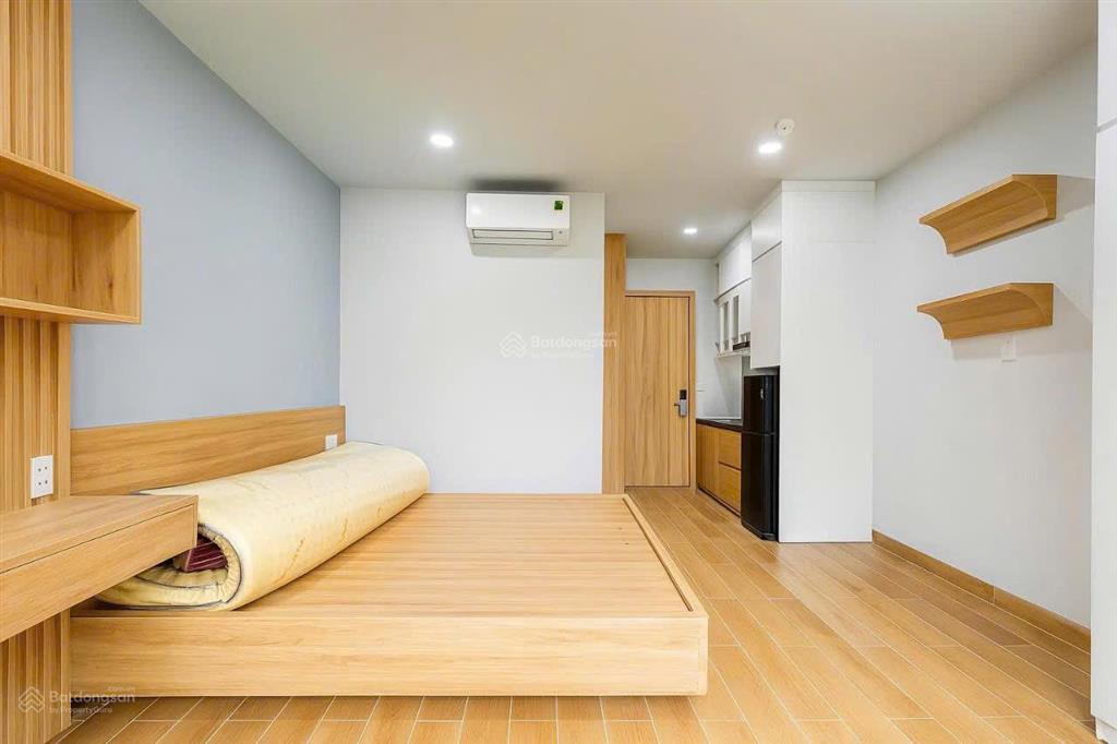 Cho thuê chdv mini bancon cửa sổ to fnt cao cấp mg riêng gần đh tdtrmitlotte dễ đi quận 4 quận 1