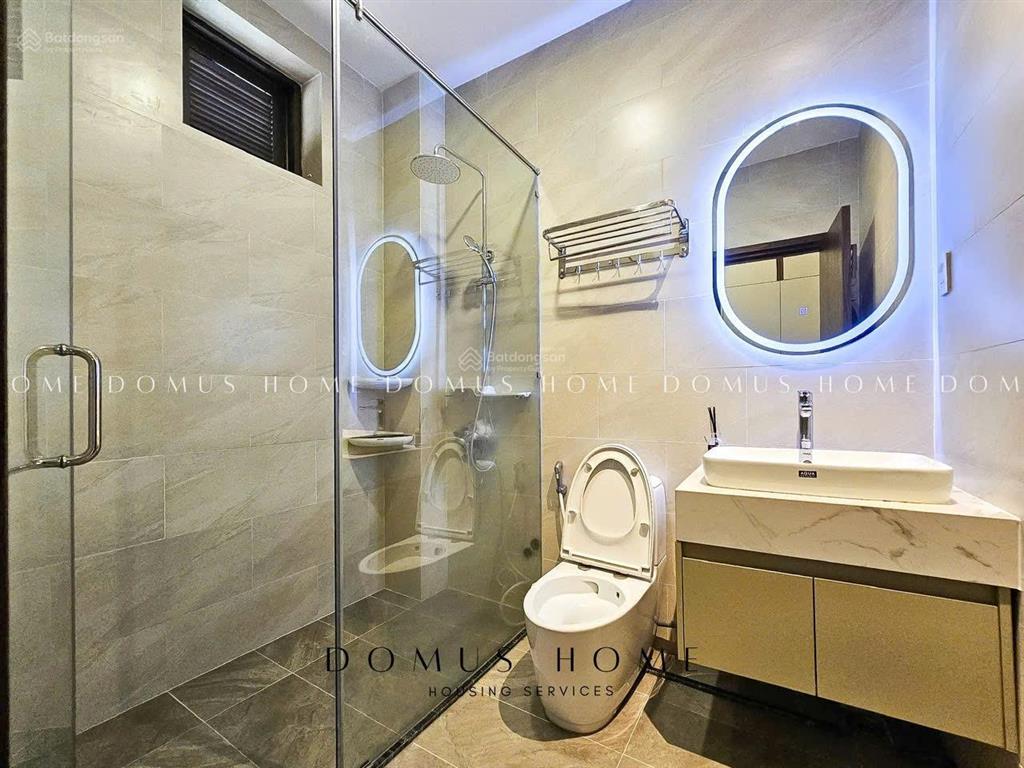 Cho thuê chdv mini bancon cửa sổ to fnt cao cấp mg riêng gần đh tdtrmitlotte dễ đi quận 4 quận 1