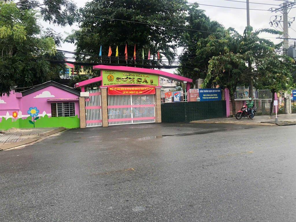 Nhà 3 tầng đẹp đối diện sơn ca 5 quận 12 75,5m hẻm 7m6 ô tô đậu trong nhà giá 6ty750