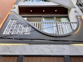 Giá ngộp hồ bá kiện,p 15, quận 10. giá 3,69tỷ/ 56m2 1trệt, 2lầu  sân thượng. đang cho thuê 15tr