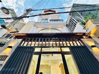 Ngộp vốn cần bán nhà lê đại hành, phường 13, quận 11. giá 4,67tỷ/75m2,4tầng 4pn, 4wc, sổ chính chủ