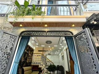 Nhà đang cho thuê 28tr/tháng đ.nguyễn duy dương, quận 10. giá 5tỷ060/71,2m2. sổ hoàn công cc ngay
