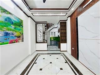Tôi chính chủ bán nhà phố đỗ đức dục  45m2  vị trí đẹp 20m ra oto  sổ vuông, nở hậu  8,7 tỷ