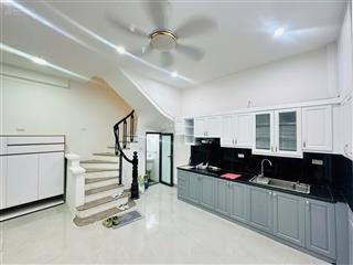 Chính chủ bán nhà phố tôn đức thắng  26mx5t  20m ra oto  vị trí đẹp  giá rẻ nhất khu vực 5,2tỷ