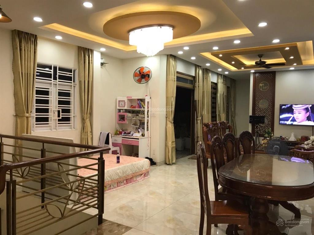 Cần bán nhà mặt tiền đường gò dầu, quận tân phú, tp. hcm