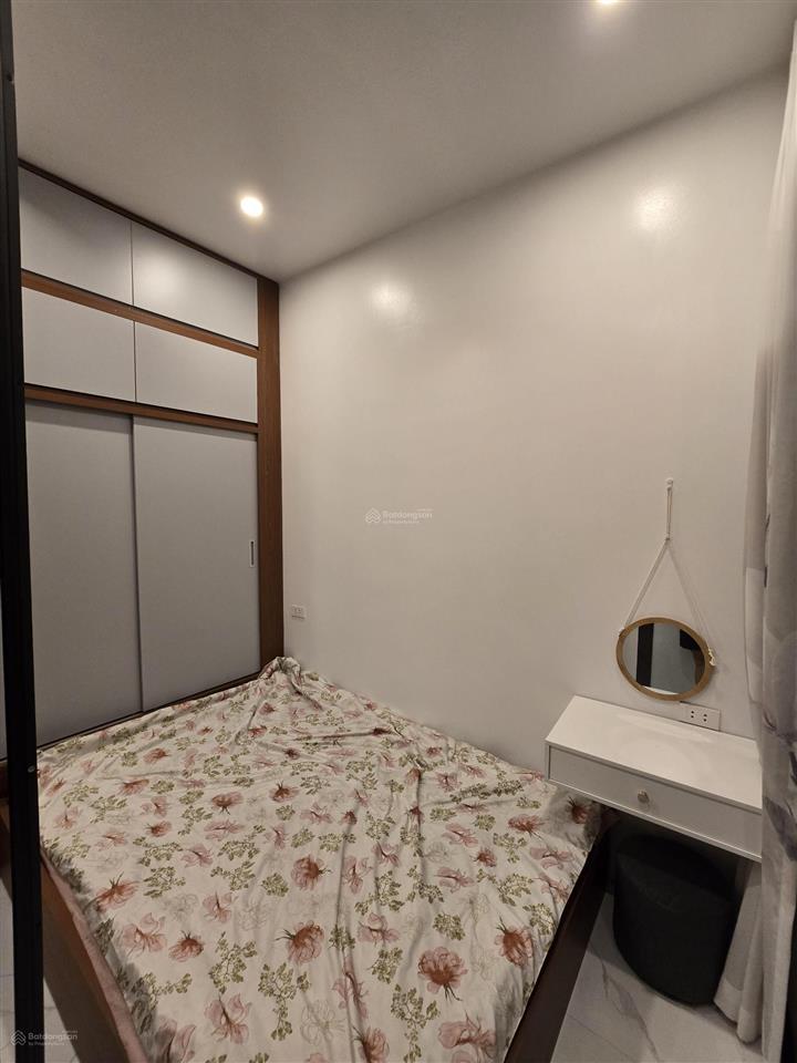 Bán nhà riêng lô góc 2 mặt thoáng giá hợp lý, tại tôn đức thắng, 2,4 tỷ, 15 m2, 2pn, 3wc