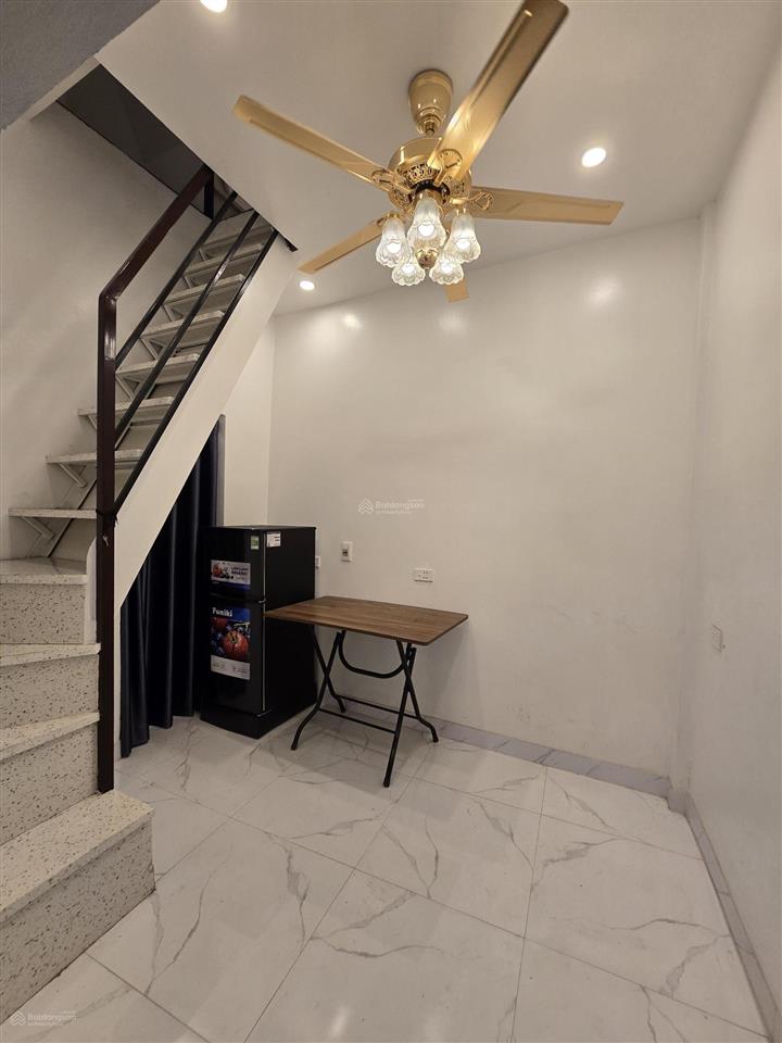 Bán nhà riêng lô góc 2 mặt thoáng giá hợp lý, tại tôn đức thắng, 2,4 tỷ, 15 m2, 2pn, 3wc