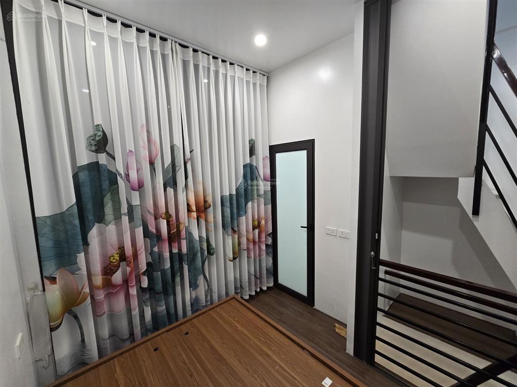 Bán nhà riêng lô góc 2 mặt thoáng giá hợp lý, tại tôn đức thắng, 2,4 tỷ, 15 m2, 2pn, 3wc