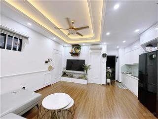 Hót quá căn hộ 2pn ct11 kim văn kim lũ cửa đông nam, giá chỉ 4,46 tỷ full nội thất đẹp, có sổ