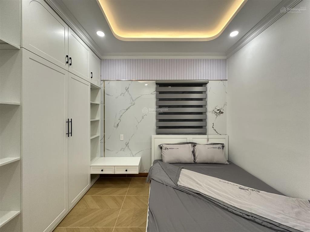 Nhà 50m2 nở hậu nhẹ đường phan xích long, phú nhuận