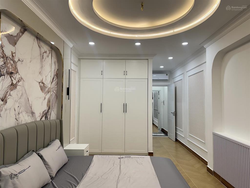 Nhà 50m2 nở hậu nhẹ đường phan xích long, phú nhuận