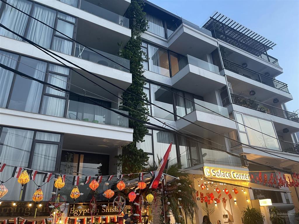 Bán nhà mặt phố quảng khánh, view hồ tây, 120m, mặt tiền 8m, dòng tiền 300tr/ tháng, giá 140 tỷ