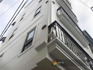 Em ty (không qua sàn) bán nhà lô góc lê trọng tấn, ngõ rộng, thoáng trước sau, ngay gần phố