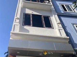 Chính chủ nhờ em ty bán nhà hà trìlô góc 4 thoáng xung quanhngõ to, thông, thoángdòng tiền tốt