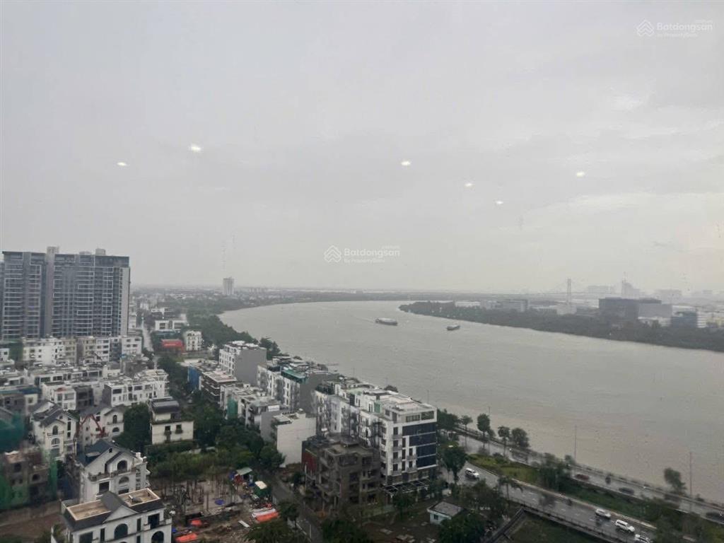 Hiếm/ full nội thất/ 3 pn view sông 18 tỷ tại đảo kim cương thoáng mát